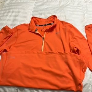 Nike half zip running long sleeve top size medium